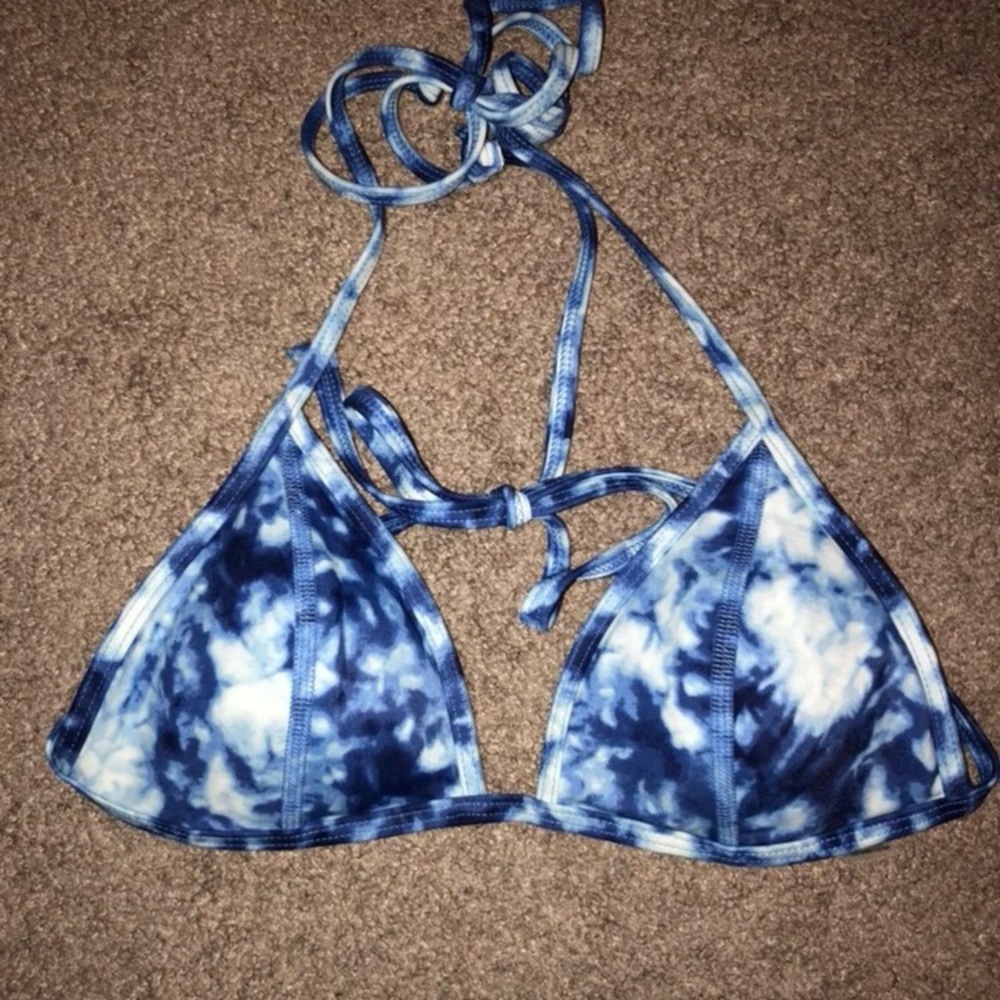 Bikini top